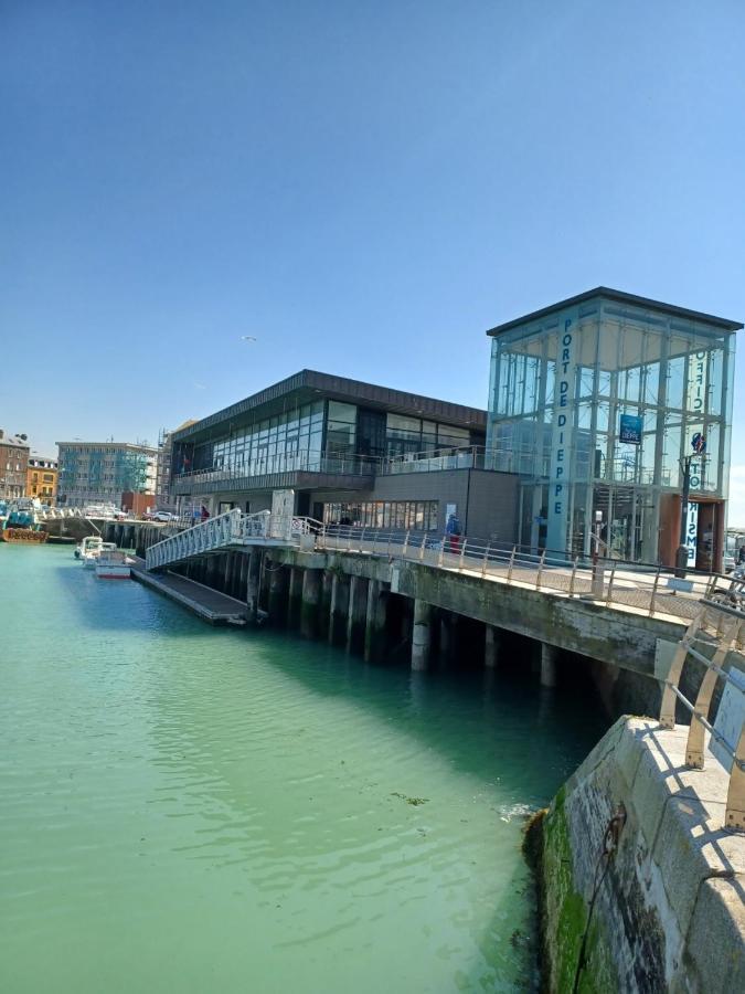 Bleu D'Arques Appartement Lumineux Et Calme Dieppe Exterior foto
