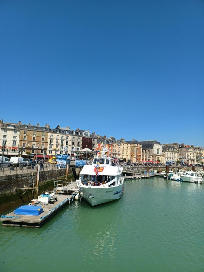 Bleu D'Arques Appartement Lumineux Et Calme Dieppe Exterior foto